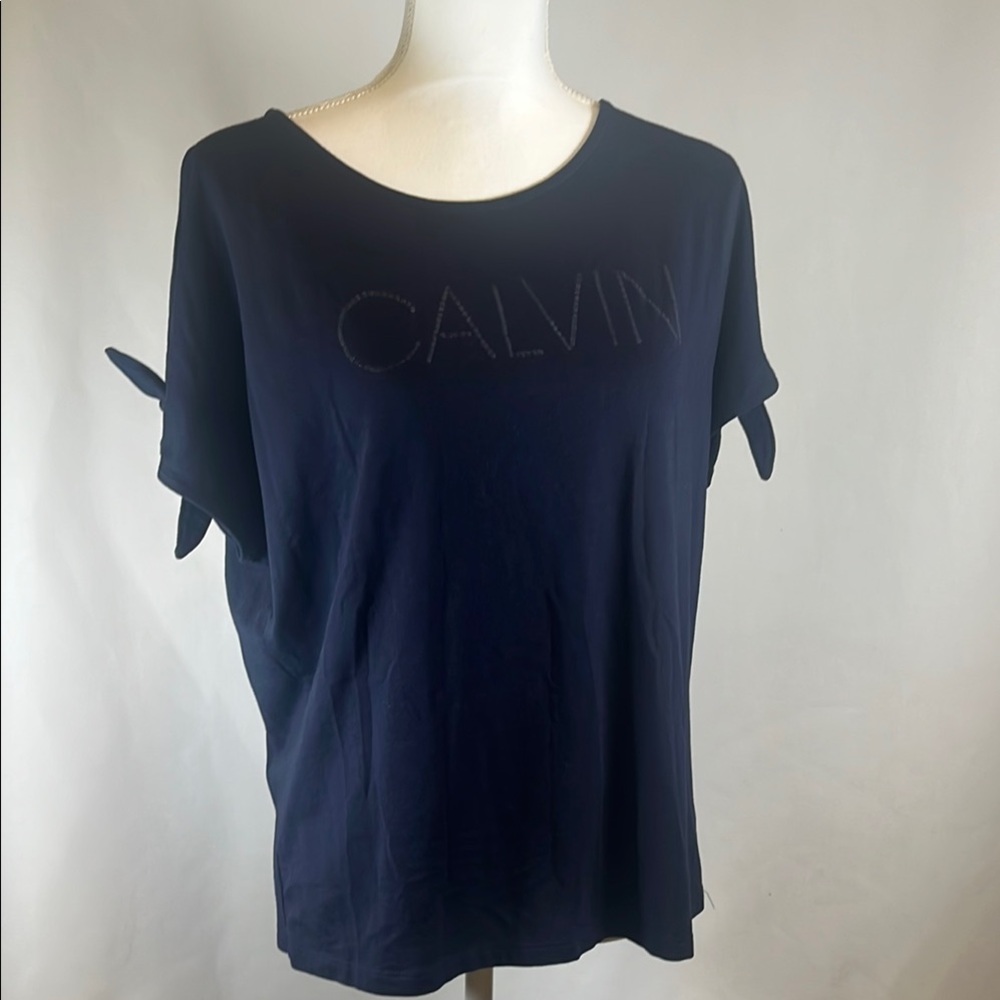 Calvin Klein Navy Blue Logo Tee Silver Rivet Hardware Tie Sleeve Shirt M